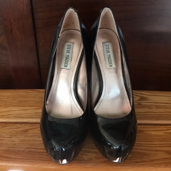 Steve Madden Nala Black Platform Pumps - Picture 2 of 6